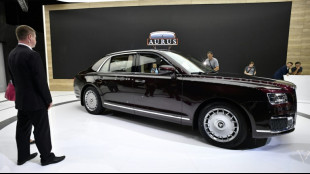 Rusia reduce las normas de fabricaci&oacute;n de coches ante la escasez de componentes el&eacute;ctricos y repuestos
