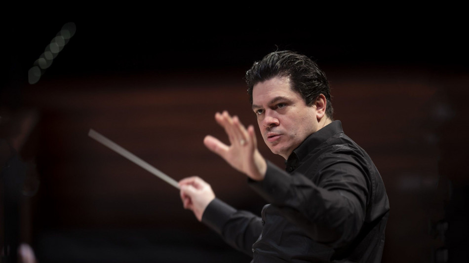 Cristian Măcelaru sul podio di Santa Cecilia per Gershwin e Ravel