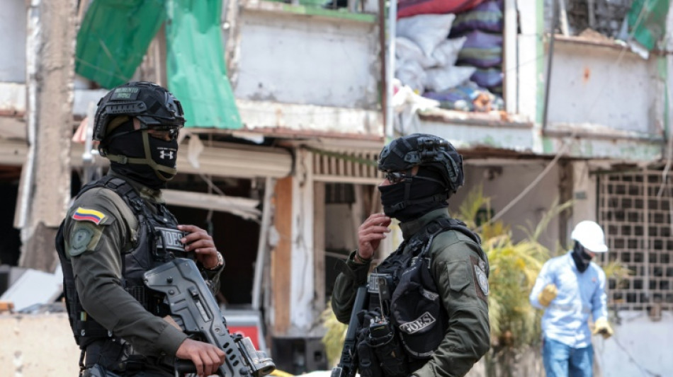 MP da Col&ocirc;mbia acusa guerrilheiros por ataque com caminh&atilde;o-bomba