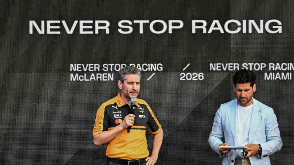 McLaren nega sa&iacute;da de Piastri e critica "mercado de transfer&ecirc;ncias" antecipado na F1