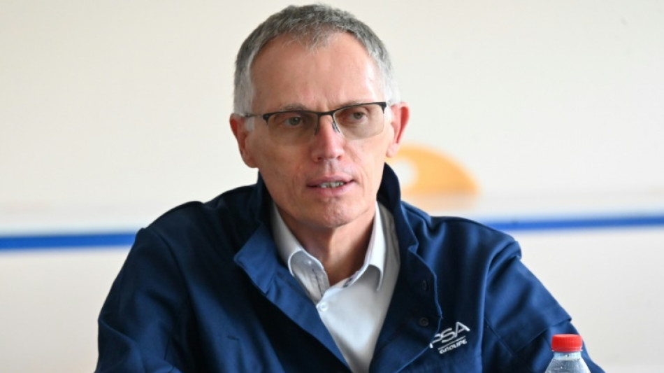 Automobile: le passage au tout &eacute;lectrique cr&eacute;e un risque social, assure Tavares