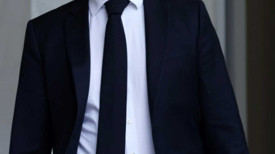 Le ministre fran&ccedil;ais de la justice va lancer un appel d'offres pour la construction de prisons modulaires