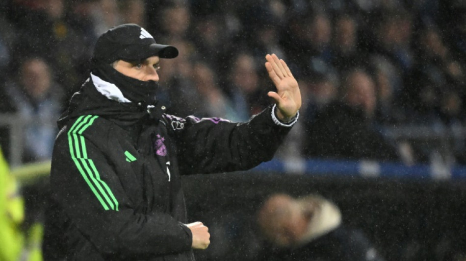 Em crise, Bayern tenta se aproximar do Leverkusen no Alem&atilde;o