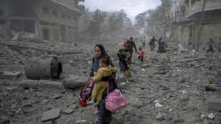 Al Jazeera denuncia que el ej&eacute;rcito israel&iacute; detuvo brevemente a uno de sus periodistas en Gaza