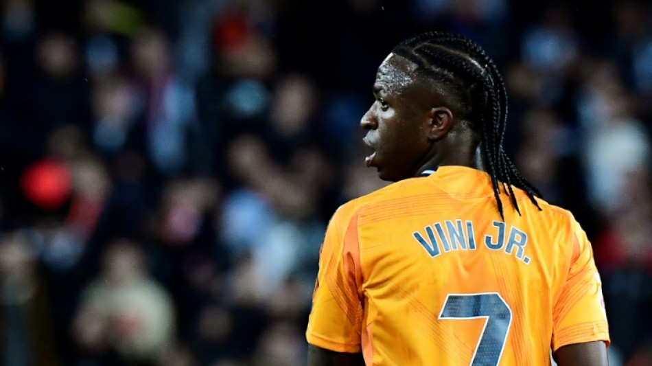 Vini Jr pega 2 jogos de suspens&atilde;o por expuls&atilde;o contra o Valencia