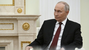 Putin, 'prepararsi per continuare a combattere'