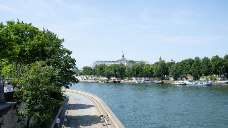 Face aux canicules, comment l'eau froide de la Seine rafraîchit Paris
