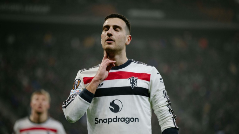 Manchester United e Tottenham vencem e avan&ccedil;am &agrave;s oitavas da Liga Europa