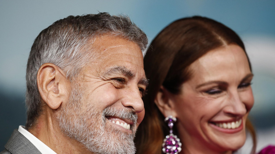 Domenica i Golden Globes, Clooney e Roberts sul palco come presentatori