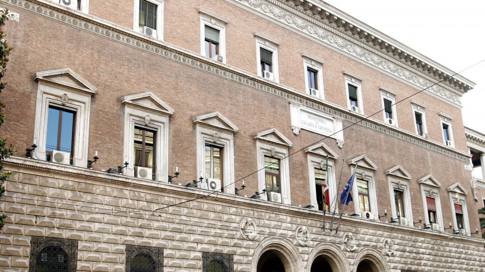 Ministero Giustizia, indagini su frasi dirigente contro il Papa