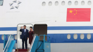 Presidente chin&ecirc;s inicia visita ao Vietn&atilde; para contrapor EUA