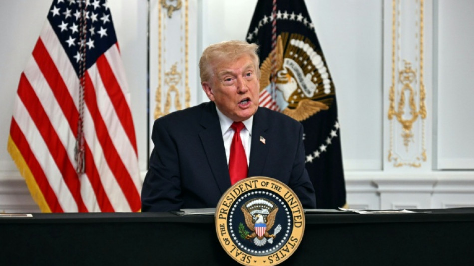 Trump considère l'espace aérien vénézuélien "fermé", Caracas répond par des manoeuvres militaires