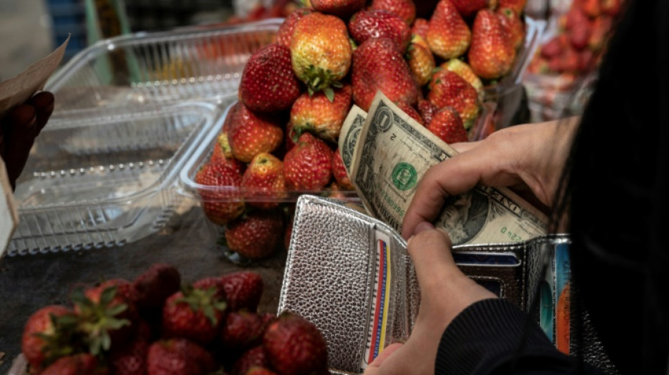 Semana negra: el d&oacute;lar se dispara en Venezuela