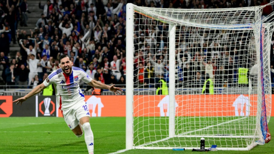 Ligue Europa: Lyon arrache le nul face &agrave; Manchester United dans un match fou