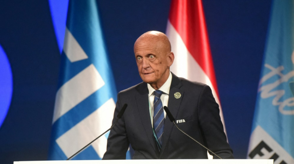 Rassismus im DFB-Pokal: Collina lobt Schiris