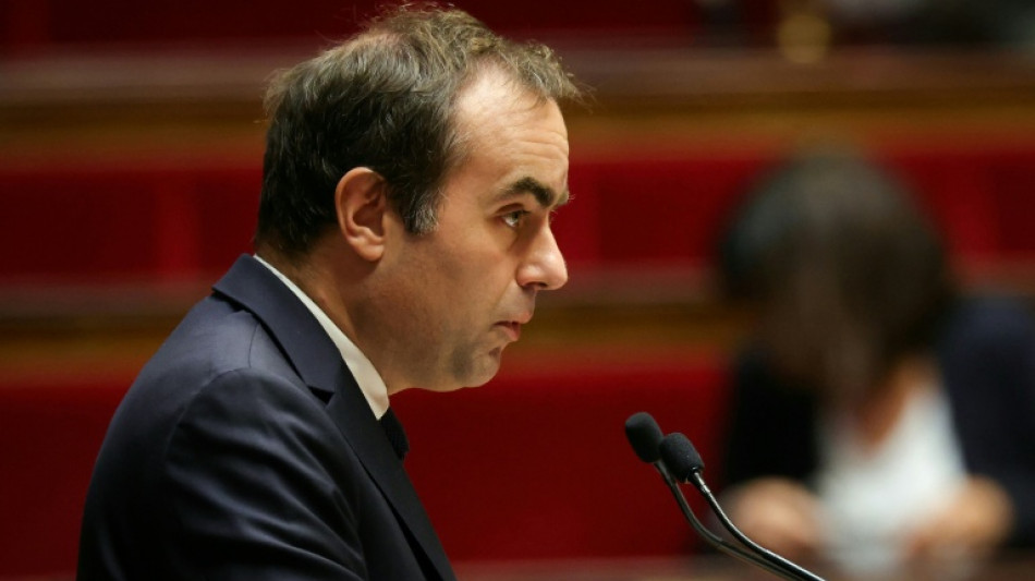 El gobierno francés afronta el riesgo de censura sin impuesto a ultrarricos