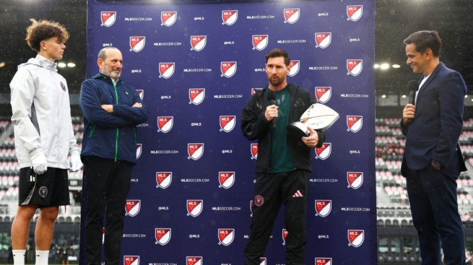 Messi Cup come&ccedil;a com entrega do pr&ecirc;mio de MVP da MLS ao astro argentino