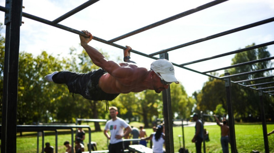 Royaume-Uni: contre la criminalit&eacute;, des couteaux recycl&eacute;s en mat&eacute;riel de musculation