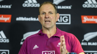 Kiwi Plumtree to step down as Sharks head coach