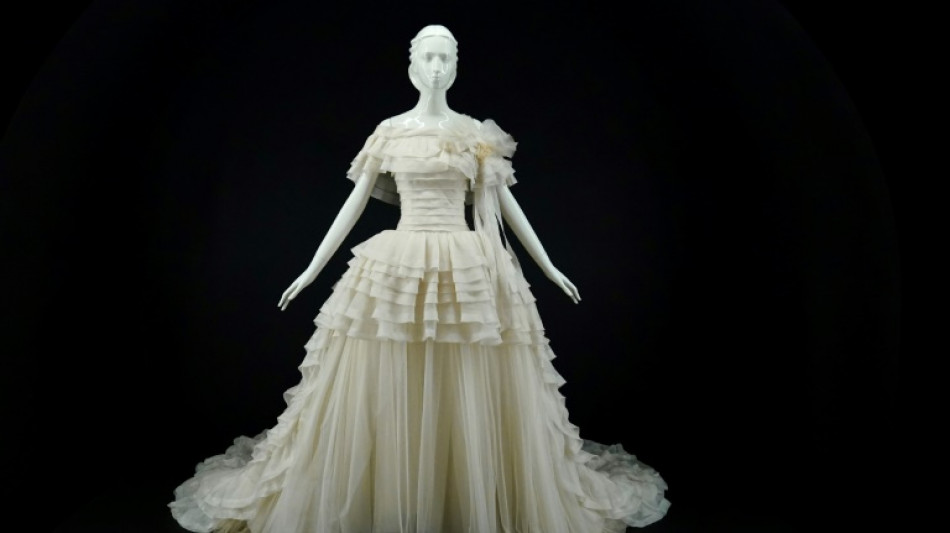 Tras la gala, el MET expone legado del "camale&oacute;n" Karl Lagerfeld