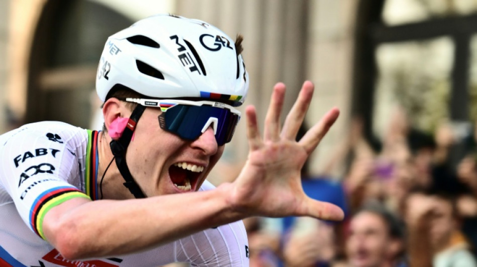 Tour de Lombardie: Pogacar, un peu plus pr&egrave;s de Merckx