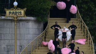 Lady Gaga baila y canta en el Louvre para un videoclip de su nuevo &aacute;lbum