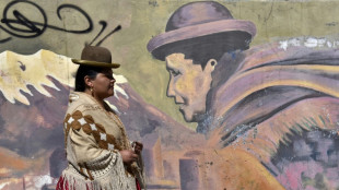 Con zampo&ntilde;as y charangos, la aymara Alwa rapea su rebeld&iacute;a en Bolivia
