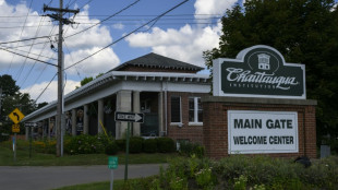 Persiste conmoci&oacute;n en poblado de EEUU donde ocurri&oacute; atentado contra Rushdie