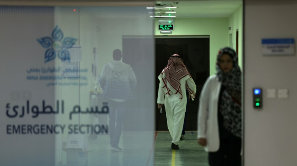 Saudi readies for 'worst case scenario' in sweltering hajj