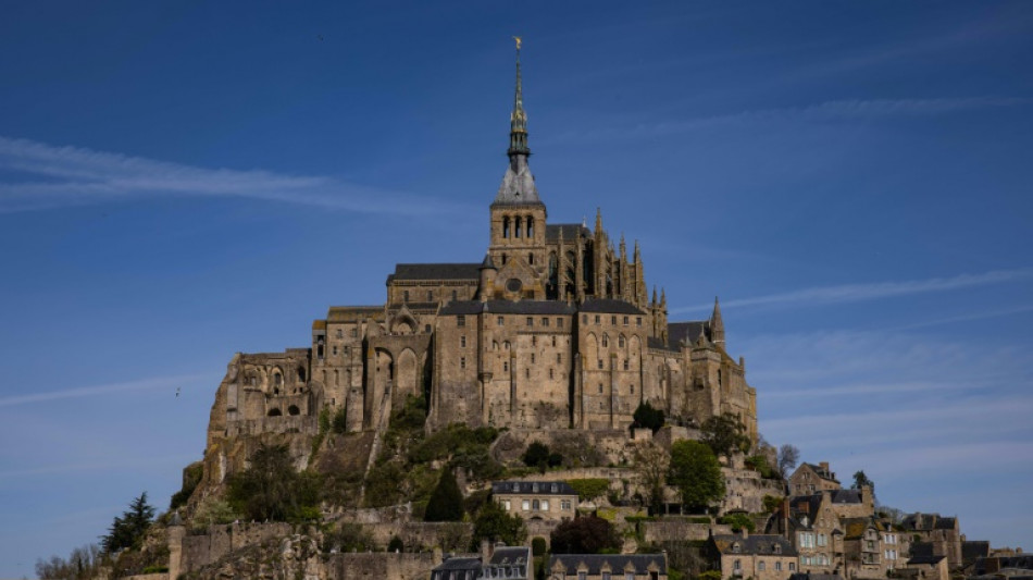 Au Mont-Saint-Michel, la p&eacute;nurie de main d&rsquo;oeuvre plombe la restauration