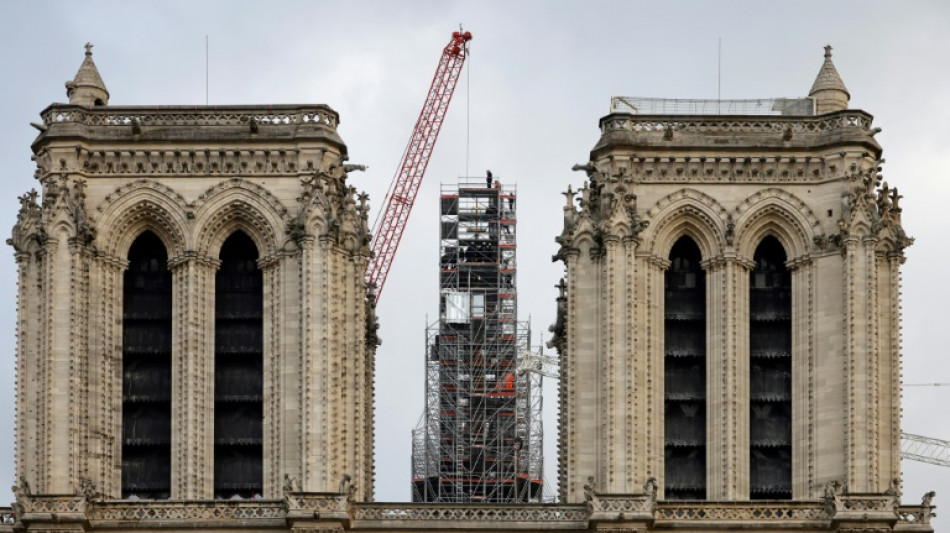 A un an de la r&eacute;ouverture, Macron annonce des vitraux du XXIe si&egrave;cle pour Notre-Dame de Paris