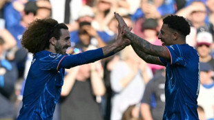 Chelsea vence Leicester e entra na zona de classifica&ccedil;&atilde;o da Champions