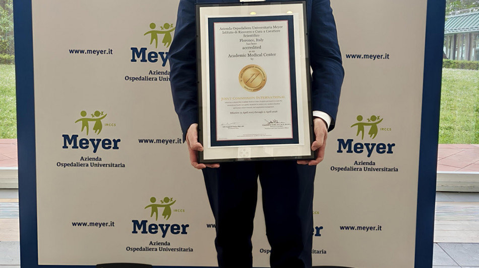 Al Meyer rinnovo accreditamento per cure pediatriche eccellenza