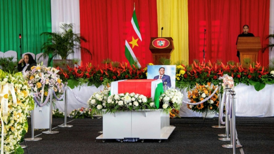 Surinam despide a su expresidente Chan Santokhi
