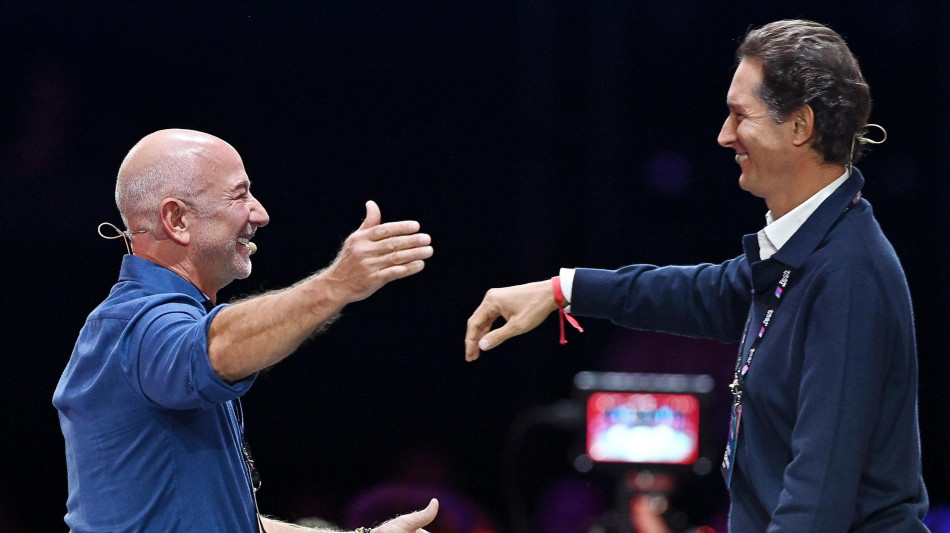 Jeff Bezos, l'Intelligenza Artificiale &egrave; una bolla industriale