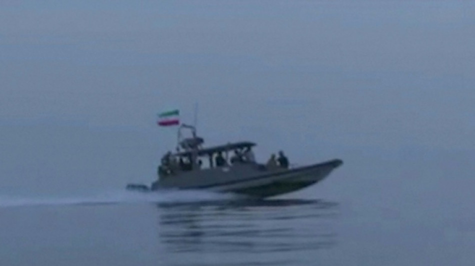 Staatsfernsehen: Iran feuert Warnsch&uuml;sse auf vier Schiffe in Stra&szlig;e von Hormus ab
