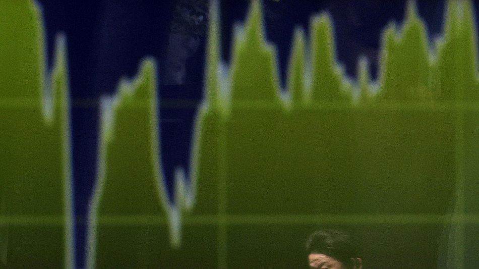 Borsa: Tokyo, apertura in aumento (+0,25%)