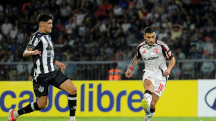 Flamengo empata com Central C&oacute;rdoba (1-1) e &eacute; 3&ordm; do Grupo C da Libertadores