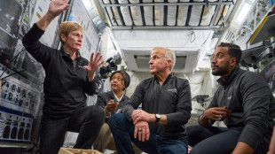 Dos atronautas saud&iacute;es, a punto de despegar hacia la Estaci&oacute;n Espacial Internacional