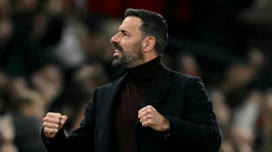 Van Nistelrooy glad as Leicester end goal drought against sorry Saints