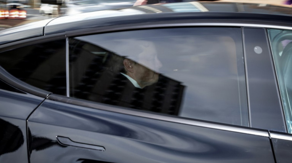 Elon Musk d&eacute;fend sa r&eacute;mun&eacute;ration chez Tesla, affirmant y avoir travaill&eacute; dur