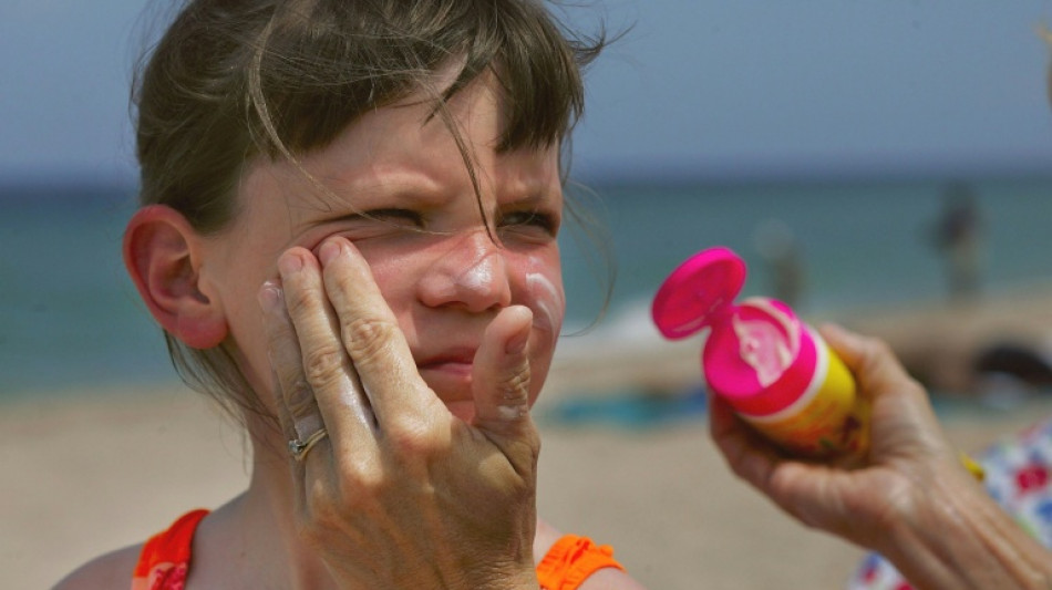 Over a dozen Australian suncreams pulled over safety concerns