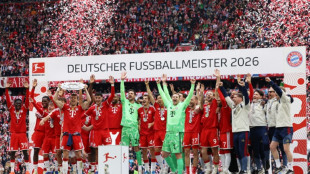 Bayern ergue 'Schale' com goleada sobre o Col&ocirc;nia (5-1); Stuttgart se garante na Champions