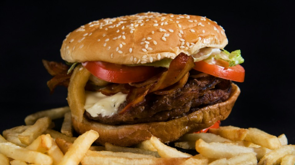 Jeder Neunte extrem &uuml;bergewichtig: Anstieg um 30 Prozent binnen zehn Jahren 