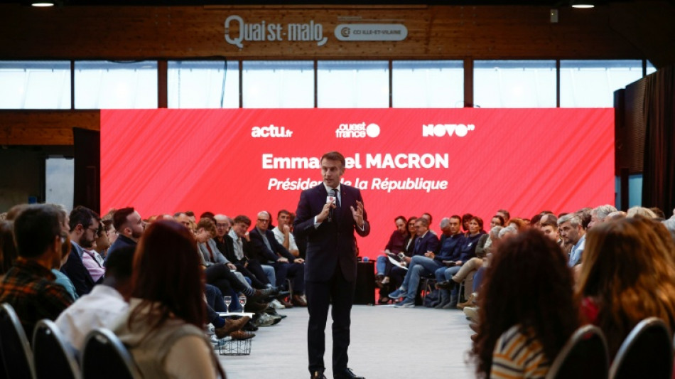 "Lo incitaban a morir": una francesa acusa a las redes tras el suicidio de su hijo