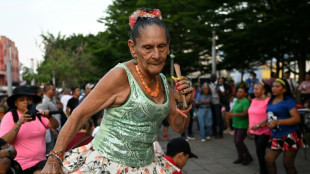 En El Salvador, bailan en las plazas al comp&aacute;s del nuevo ambiente de seguridad