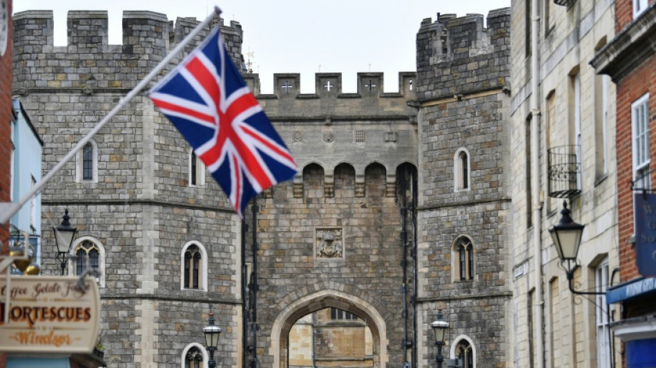 Cancelan una recepci&oacute;n diplom&aacute;tica de Isabel II prevista para el mi&eacute;rcoles