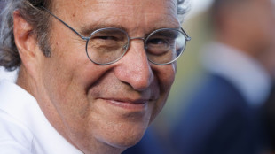 Renouvellement des fr&eacute;quences TNT de TF1 et M6: Xavier Niel candidat