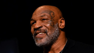 Mike Tyson ne sera pas poursuivi pour avoir frapp&eacute; un passager qui l'importunait (procureur)