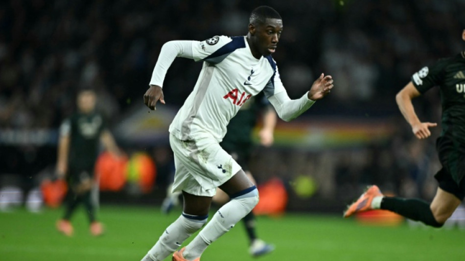 Kolo Muani drops out of France squad with broken jaw